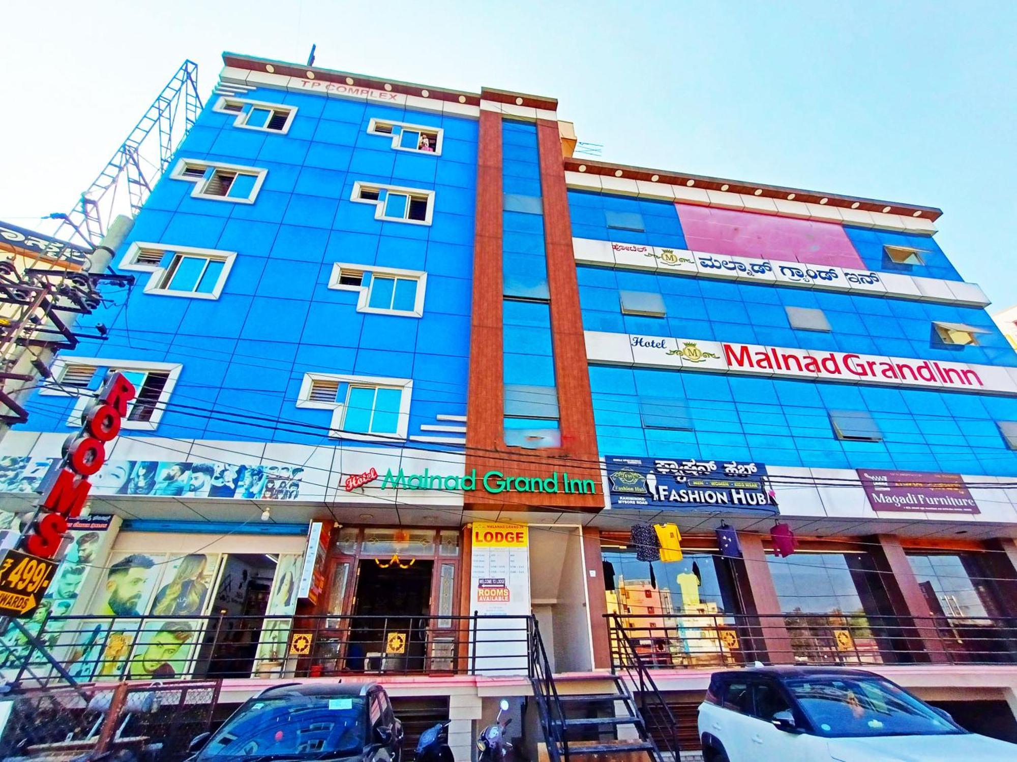 Hotel Malnad Grand Inn Kumbalgod Eksteriør bilde