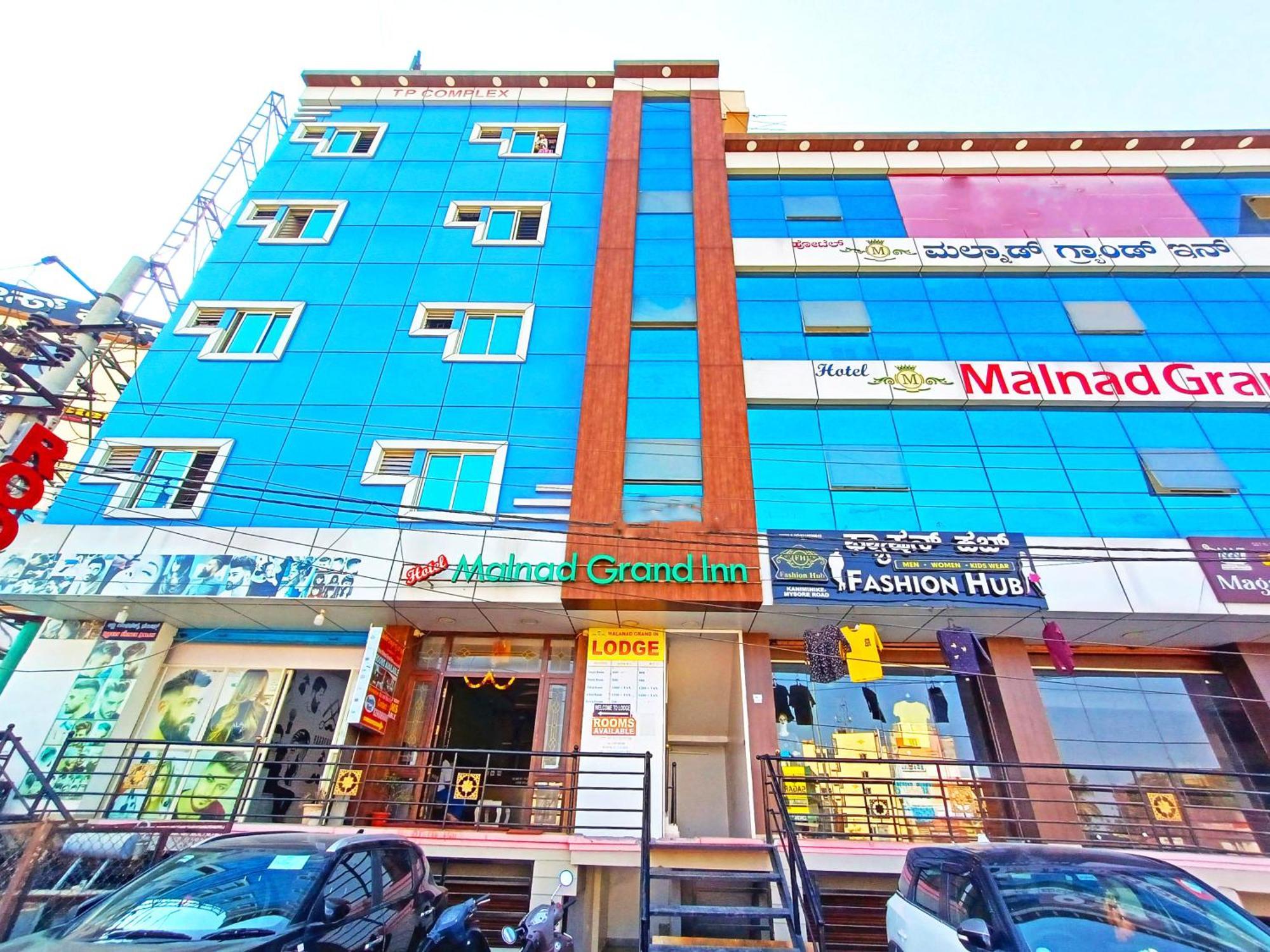Hotel Malnad Grand Inn Kumbalgod Eksteriør bilde