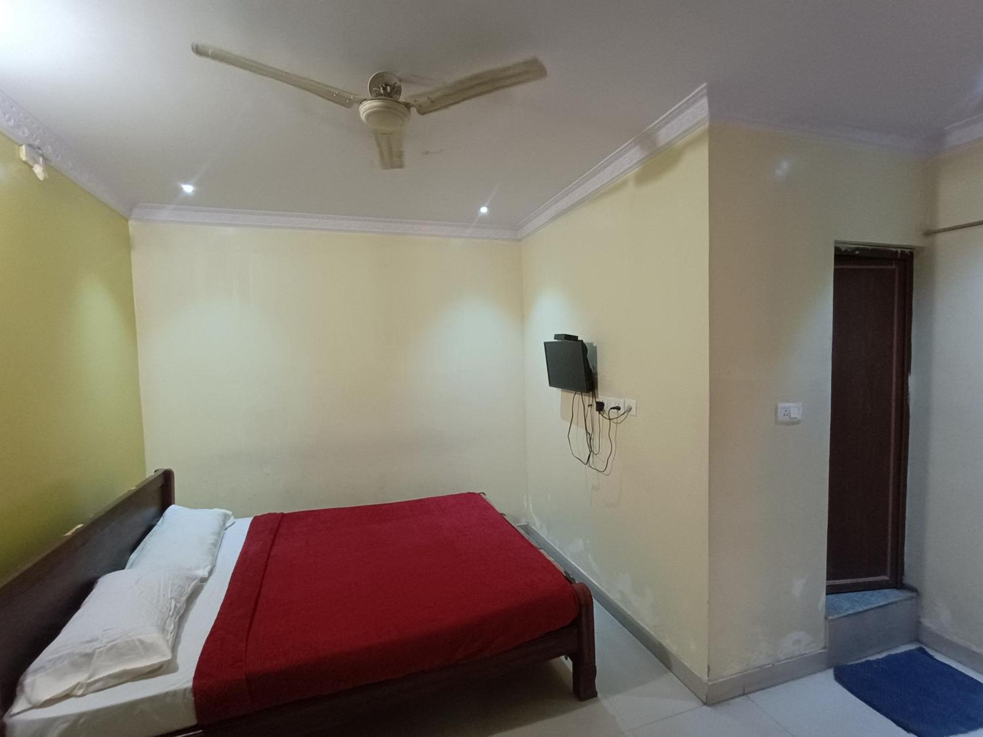 Hotel Malnad Grand Inn Kumbalgod Eksteriør bilde