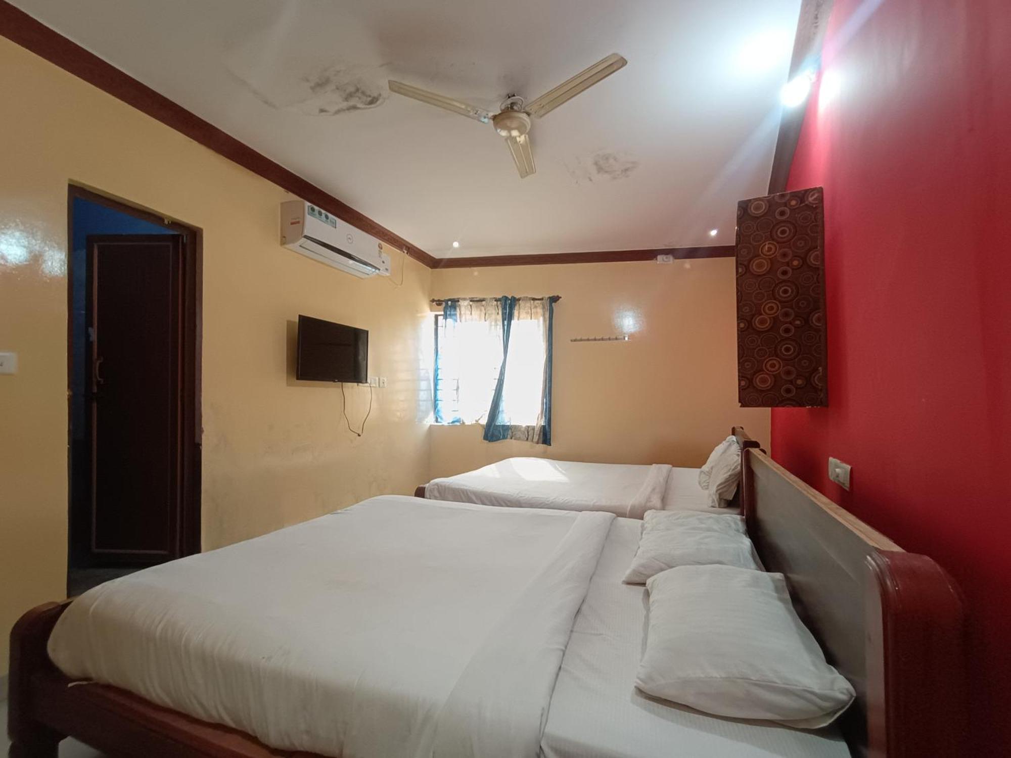 Hotel Malnad Grand Inn Kumbalgod Eksteriør bilde