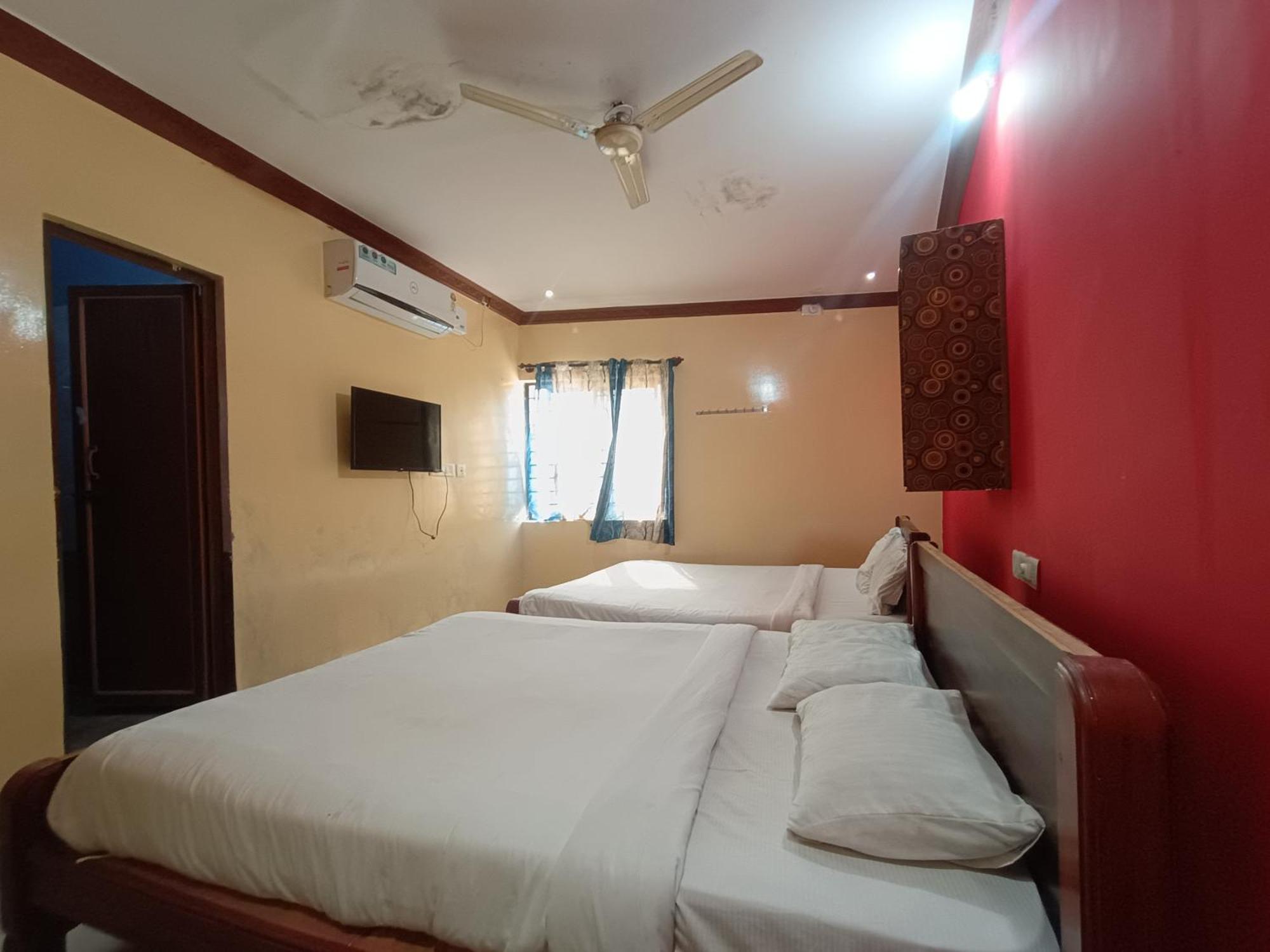 Hotel Malnad Grand Inn Kumbalgod Eksteriør bilde